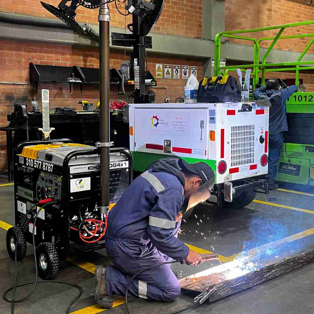 Equipo Multifuncional SICE 4 en 1 – Generador, Soldador, Compresor e Iluminación