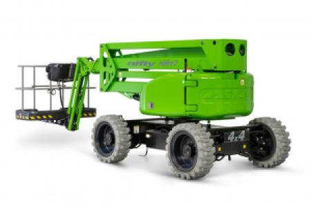 Plataforma Elevadora HR17 4x4:maniobrabilidad todoterreno