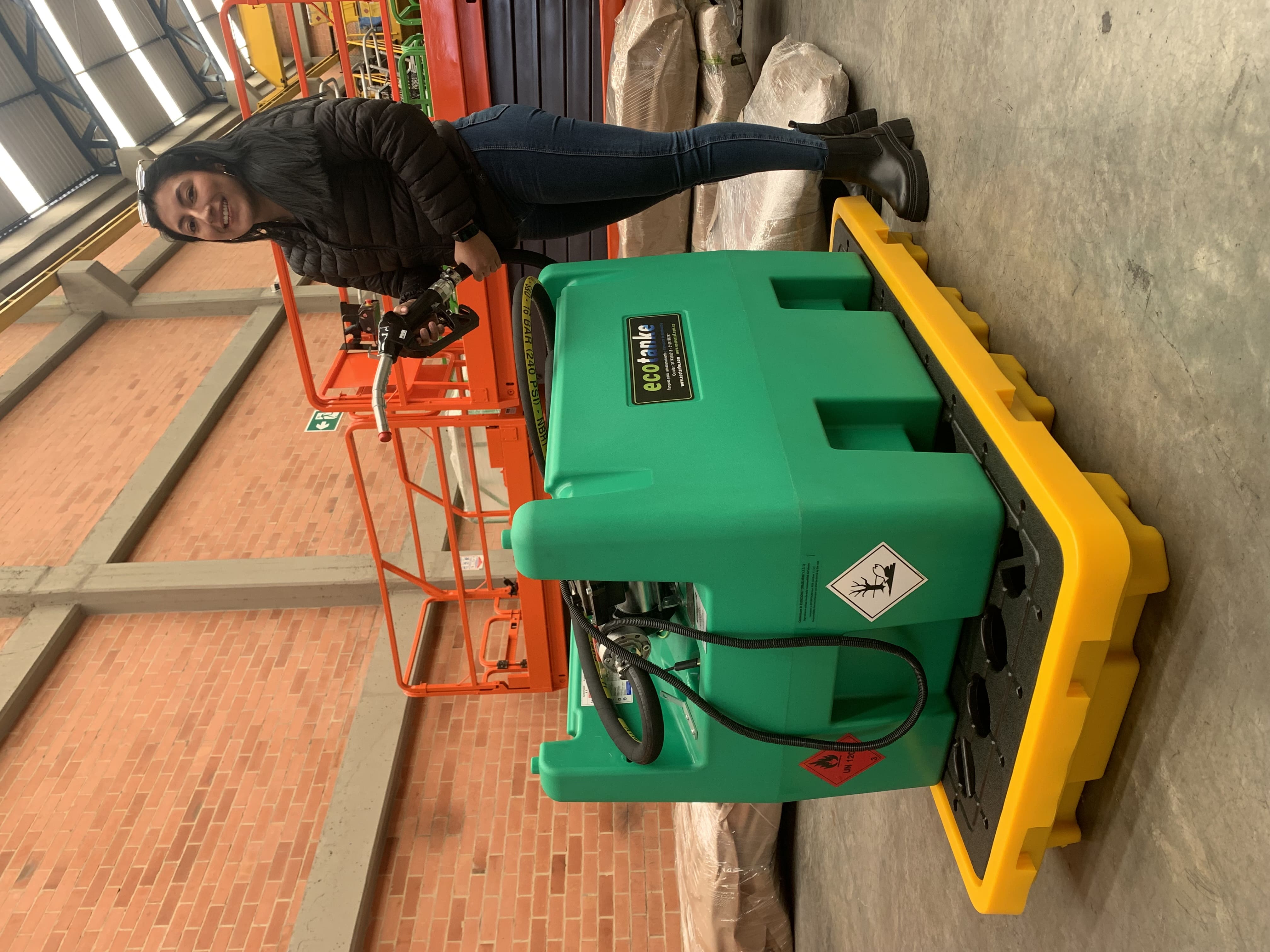 Tanque portátil Ecotanke 220G para gasolina – 220 litros de capacidad