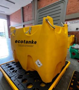 Tanque de Alta Capacidad Ecotanke 900 Diésel en Colombia con conexión a la red